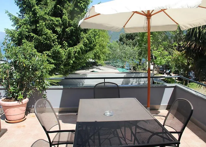 Veranda * Pianello Del Lario